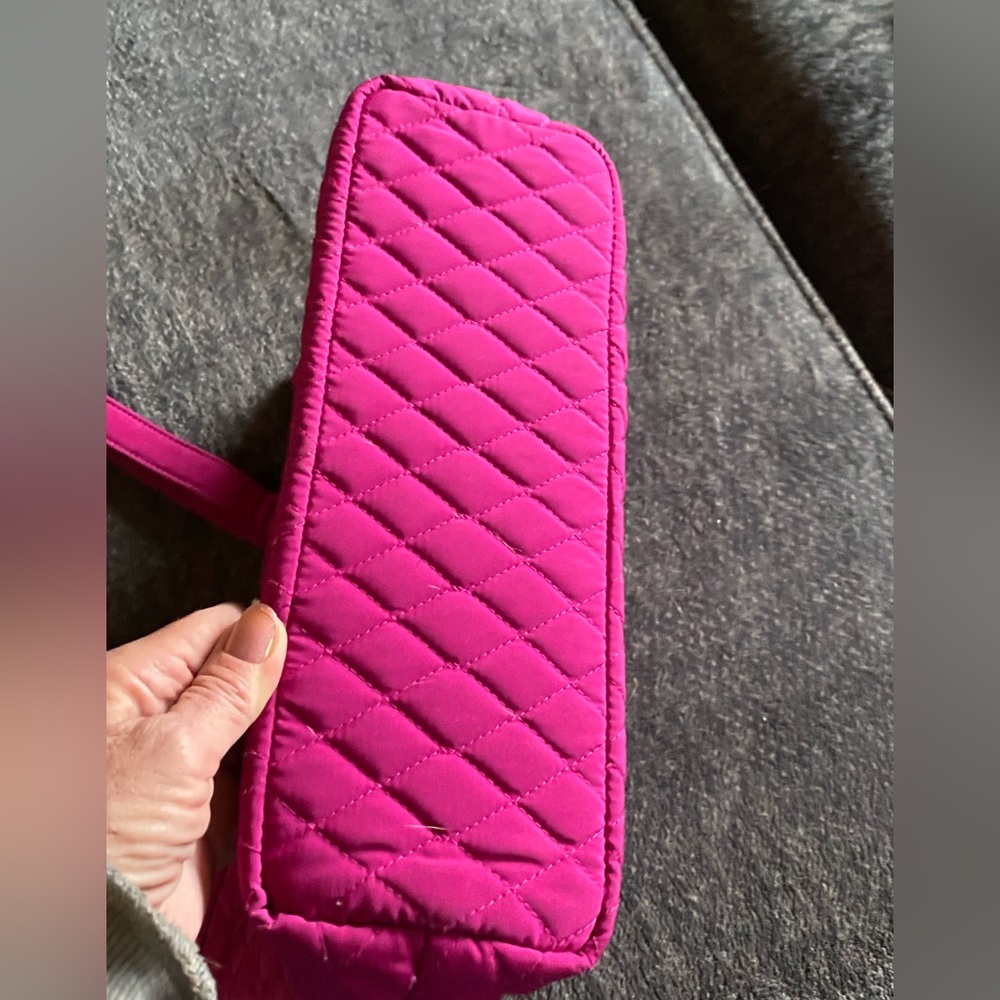 Vera Bradley large bucket tote mad, quilted fuchsia pink - Picture 7 of 10